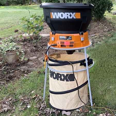 Осень на даче: какие плановые работы необходимо провести в саду перед наступлением зимы 